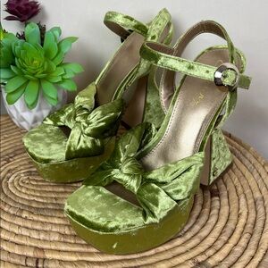 Luxurious Olive Velvet Platform Heels
